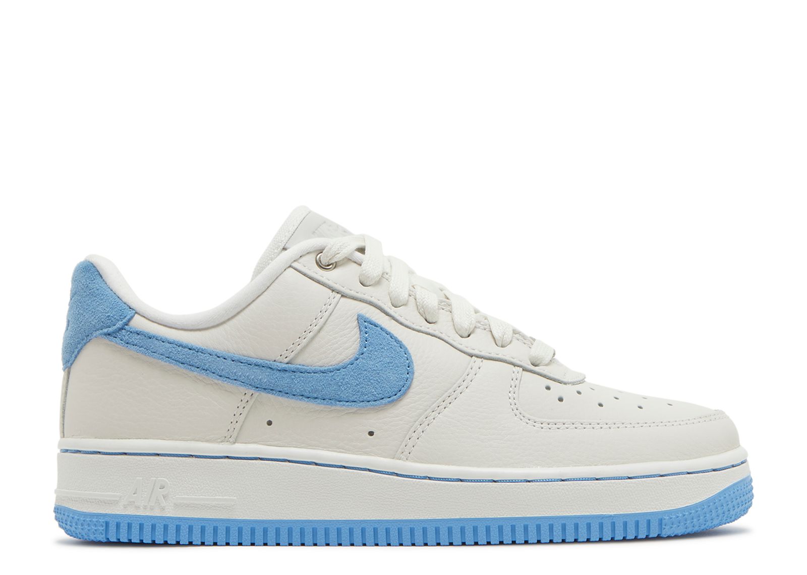 Wmns Air Force 1 LXX 'White University Blue'